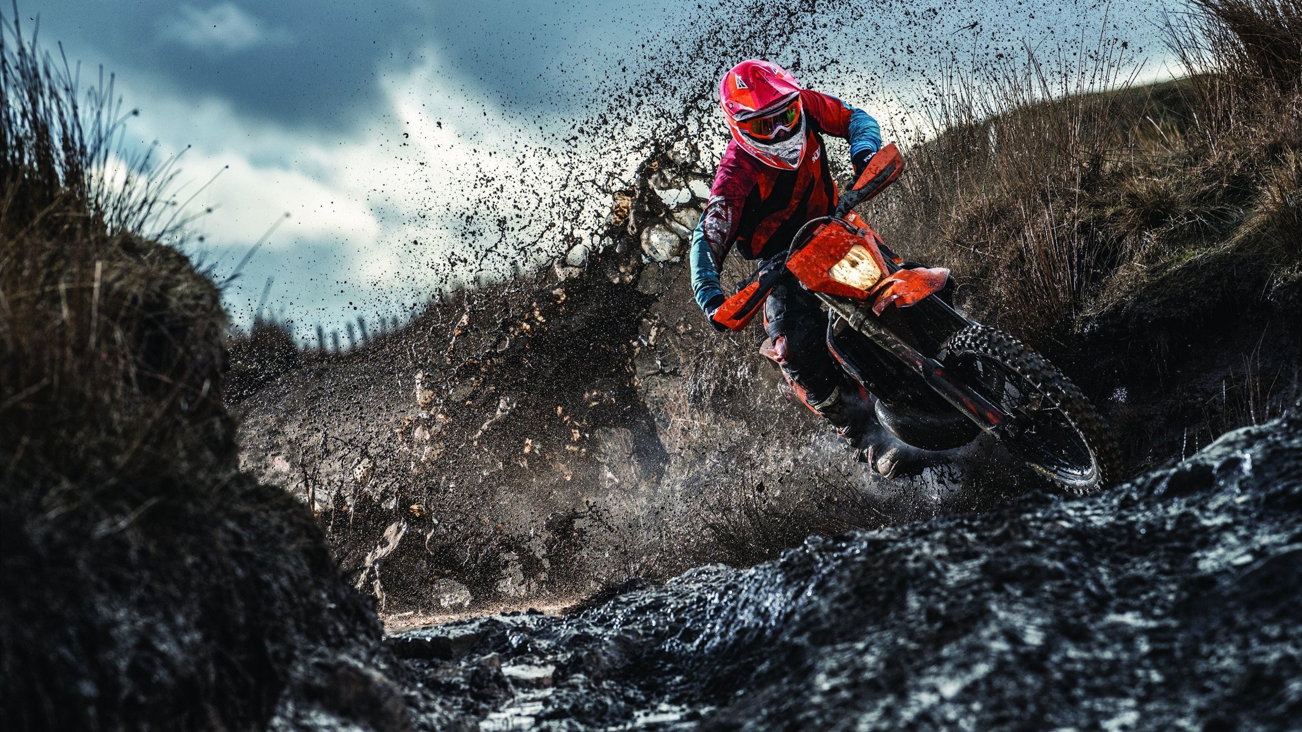 南非队意气风发,勇于向前,足球南非队